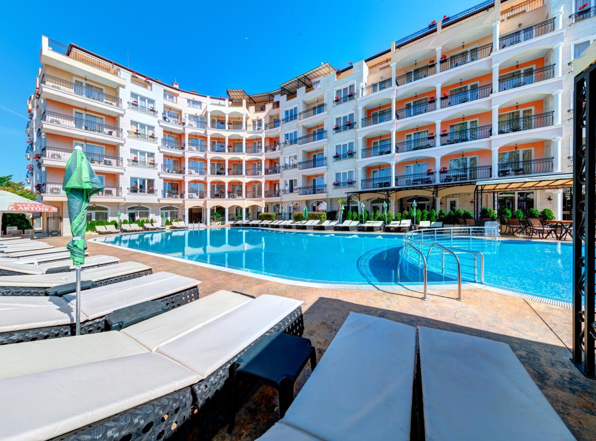 Avenue Deluxe Hotel Sunny Beach Esterno foto