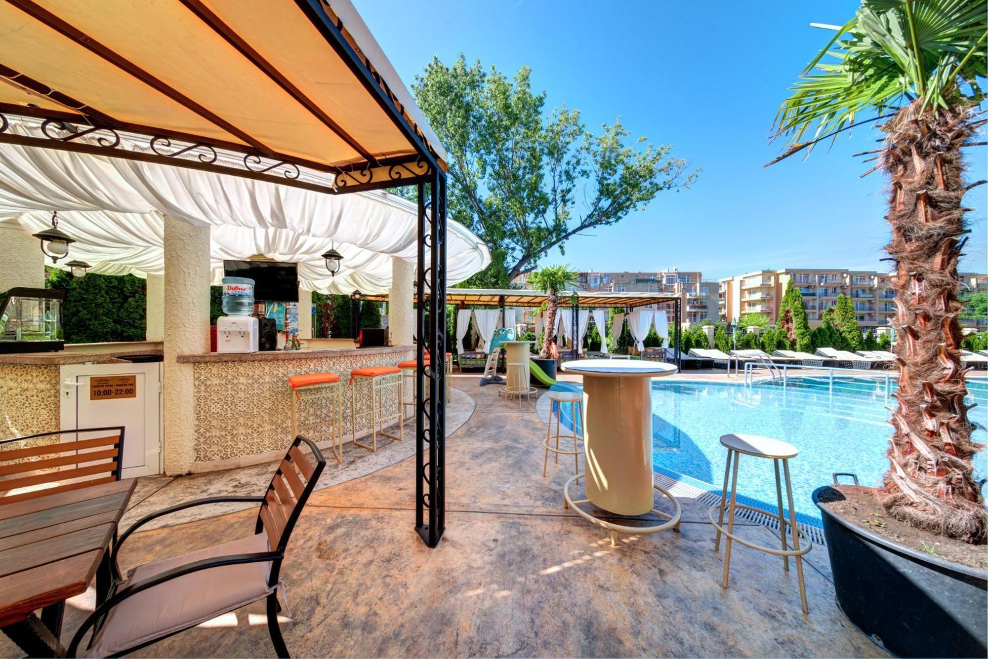Avenue Deluxe Hotel Sunny Beach Esterno foto