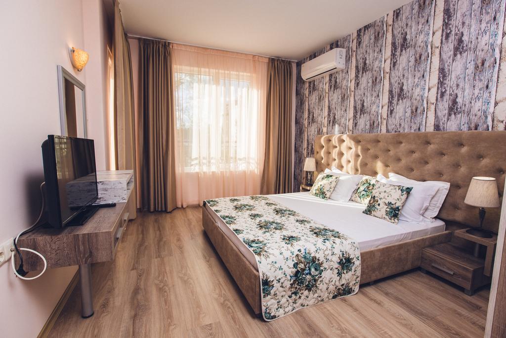Avenue Deluxe Hotel Sunny Beach Esterno foto