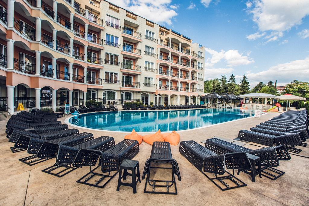 Avenue Deluxe Hotel Sunny Beach Esterno foto